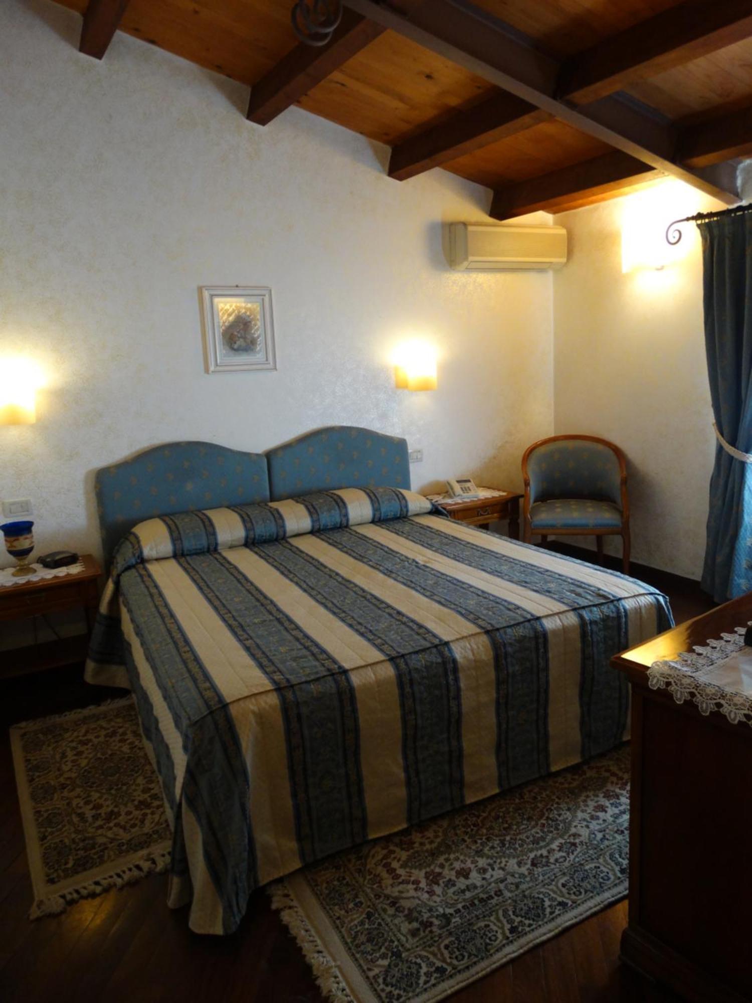 Hotel San Giuseppe 게라스 외부 사진
